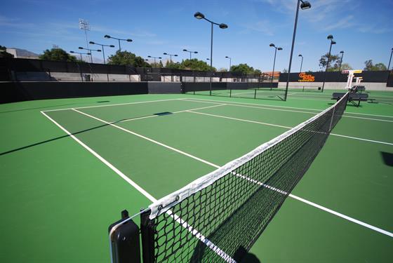 Những điều cần biết về thi công cỏ nhân tạo sân tennis tại Vinh